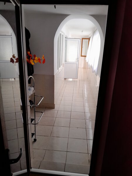 Stolniceni Prajescu vand casa